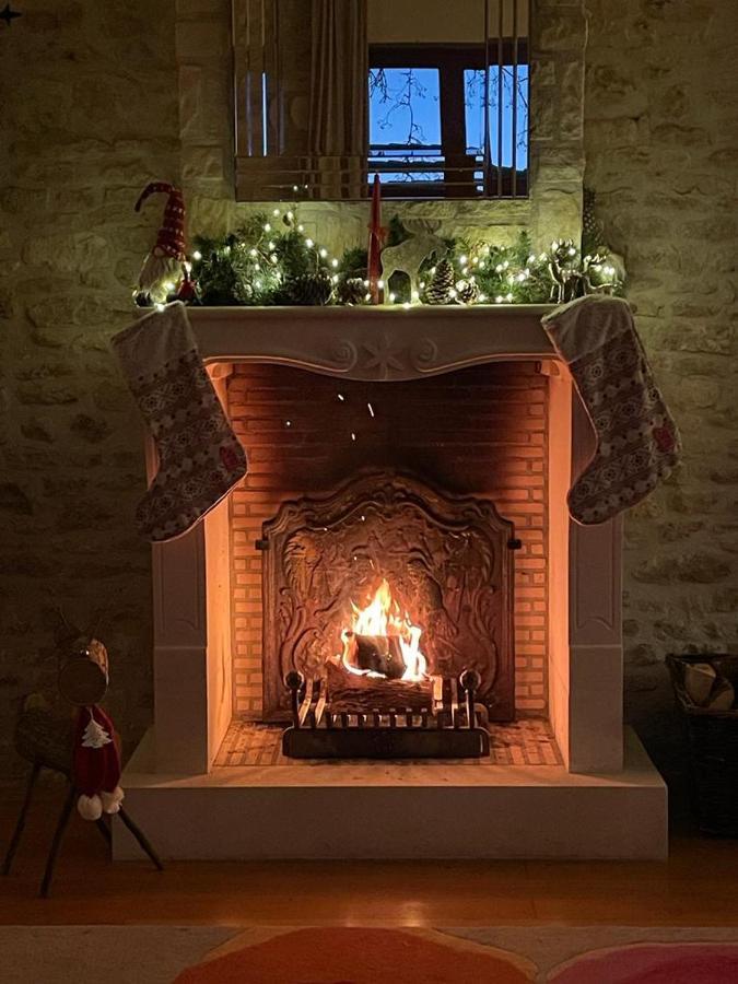 Uniquely Private In The Charente Puyreaux