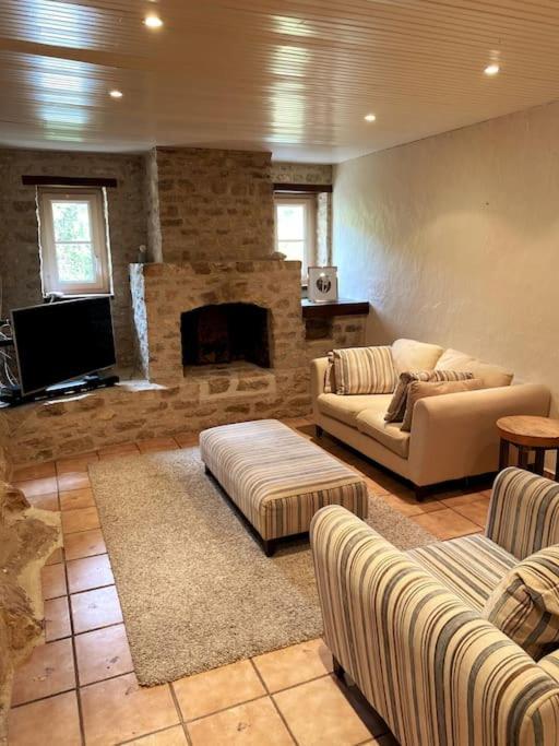 Uniquely Private In The Charente *
