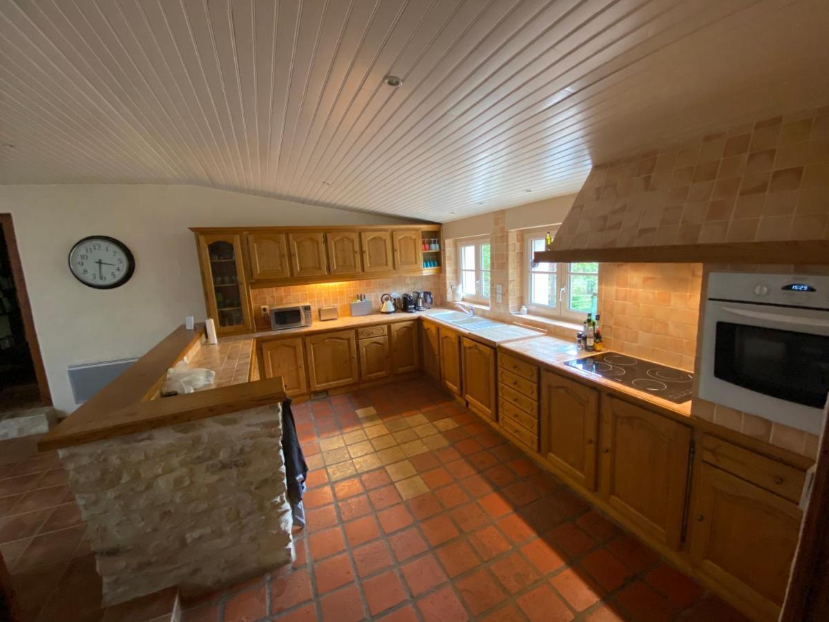Villa Uniquely Private In The Charente Puyreaux