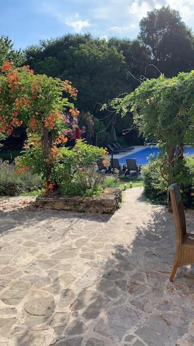 Villa Uniquely Private In The Charente Puyreaux
