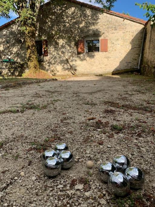Uniquely Private In The Charente Puyreaux